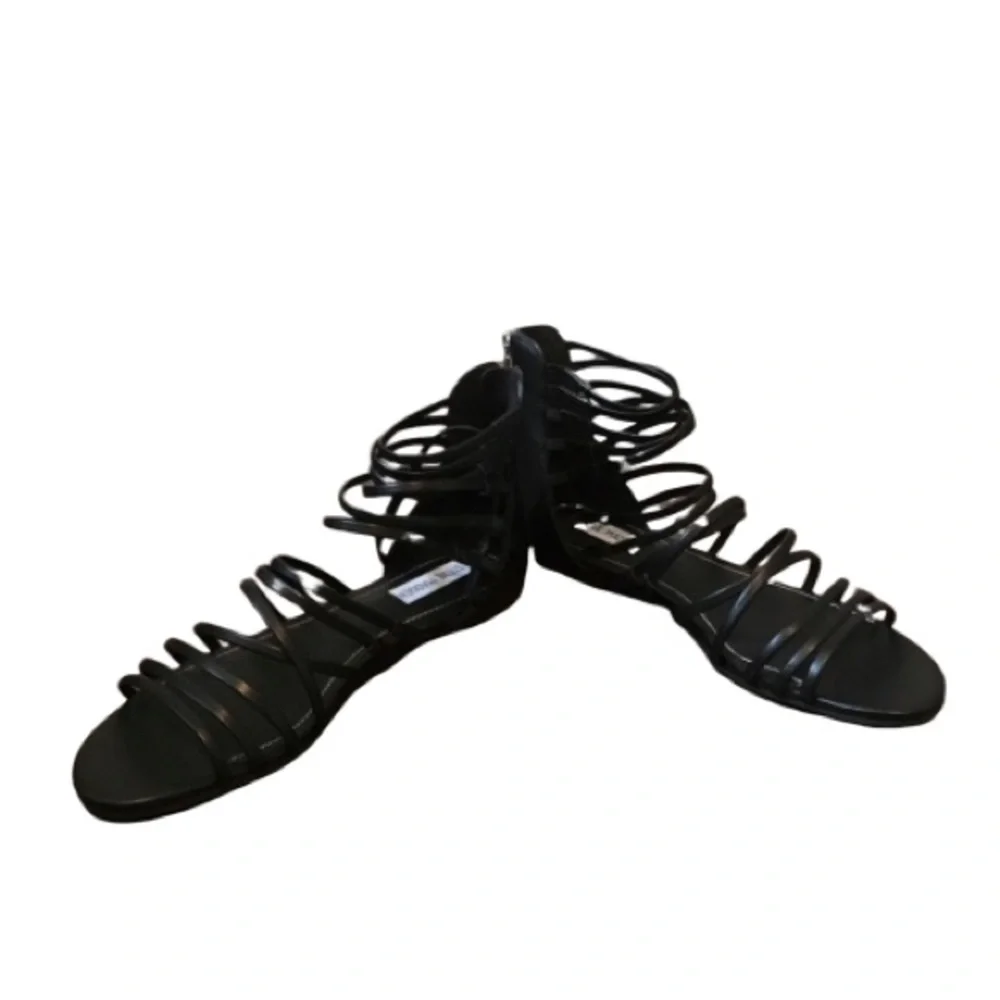 Steve Madden WALLIS Black Strappy Sandals Size 10M - Picture 2 of 4